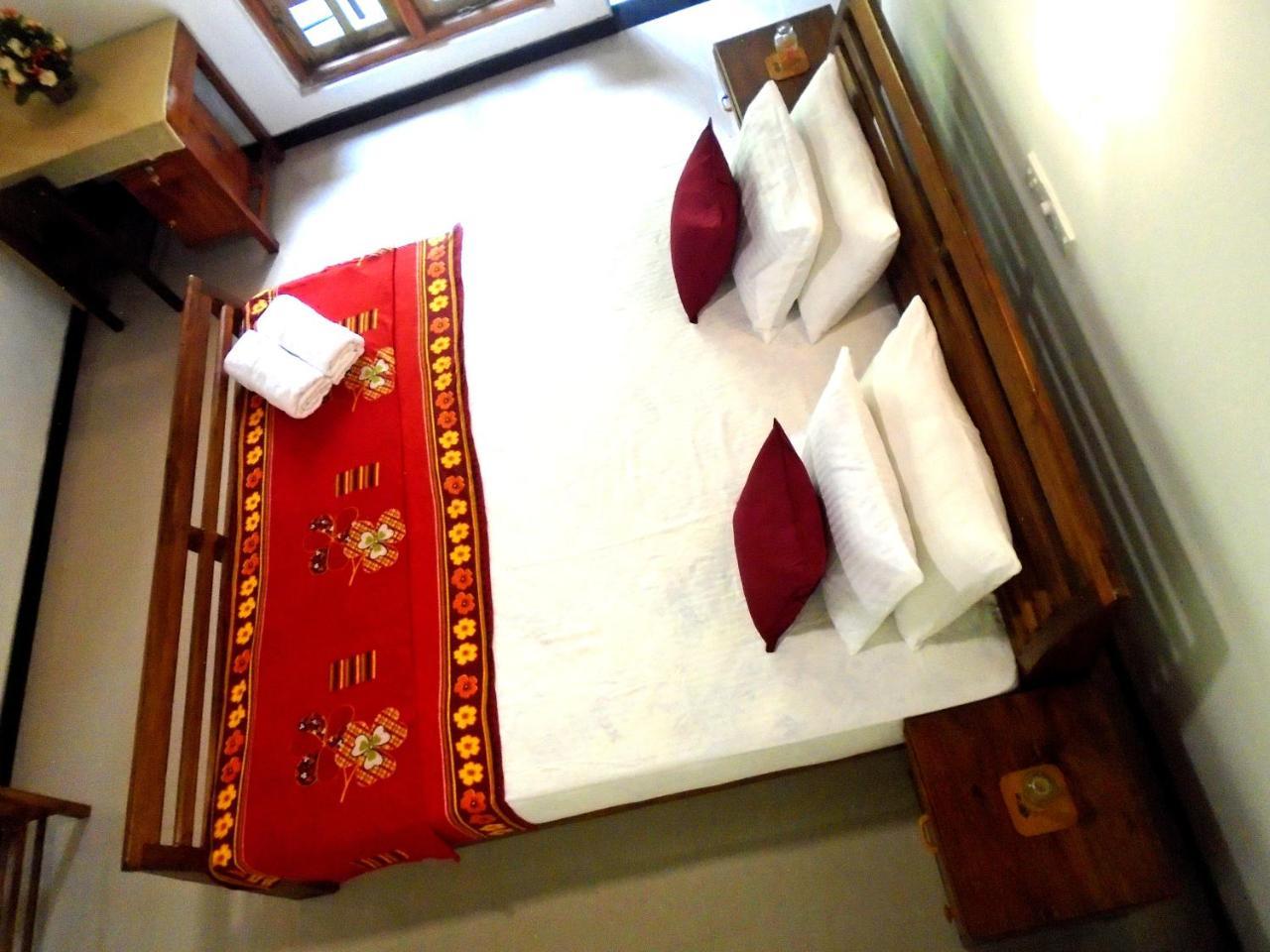 Bee Line Cinnamon Estate Villa Диквелла Экстерьер фото