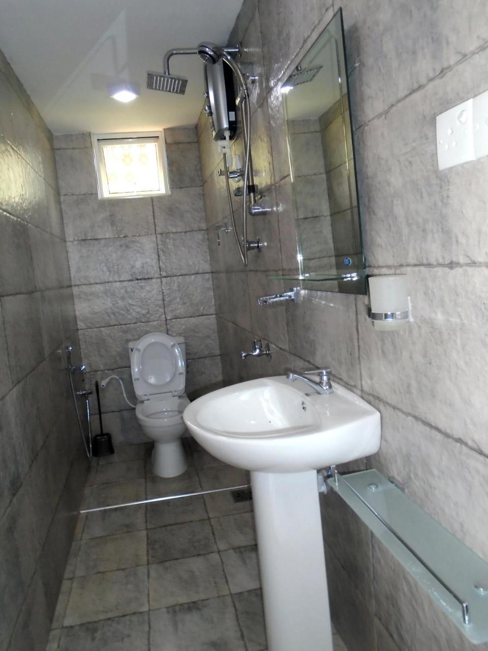 Bee Line Cinnamon Estate Villa Диквелла Экстерьер фото