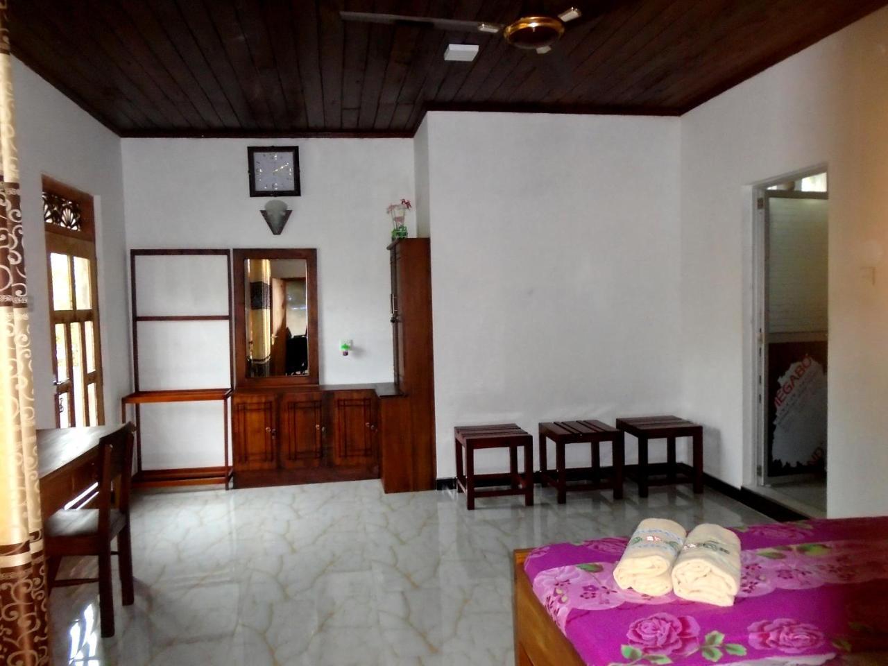 Bee Line Cinnamon Estate Villa Диквелла Экстерьер фото